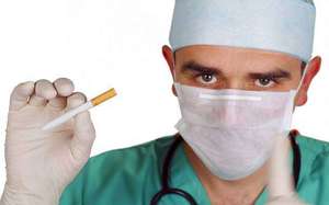 Consigli dei dentisti, come prendersi cura della cavità orale dopo l'estrazione del dente