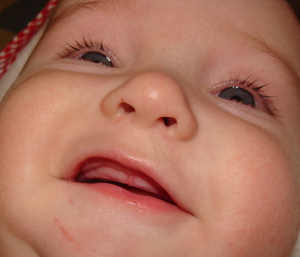 Come aiutare il bambino con la dentizione